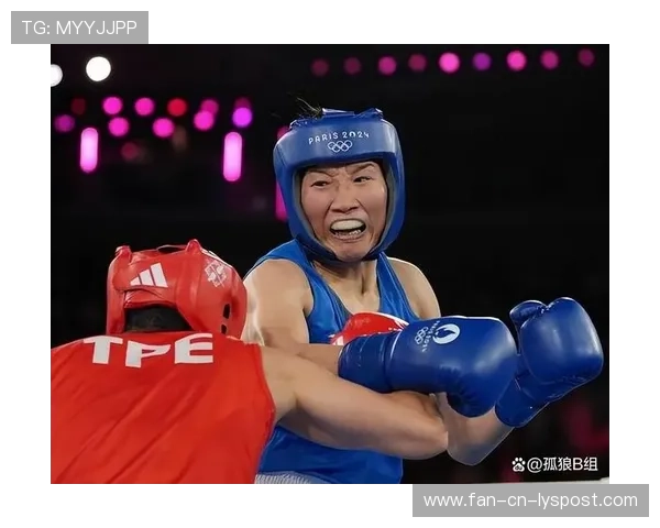 全球搏击大赛：选手被一拳击飞 3 米